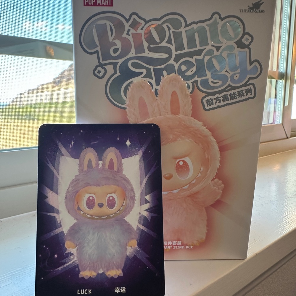 Pop Mart Biginto Energy Luck Doll - Purple